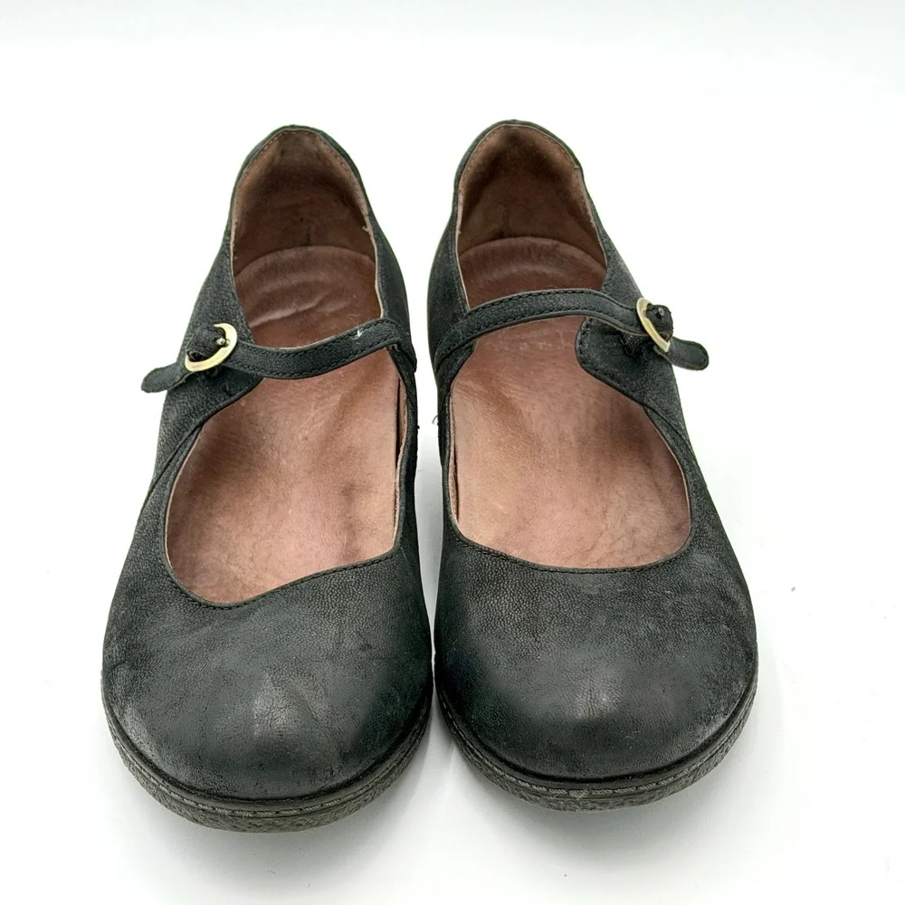 Dansko black pebbled